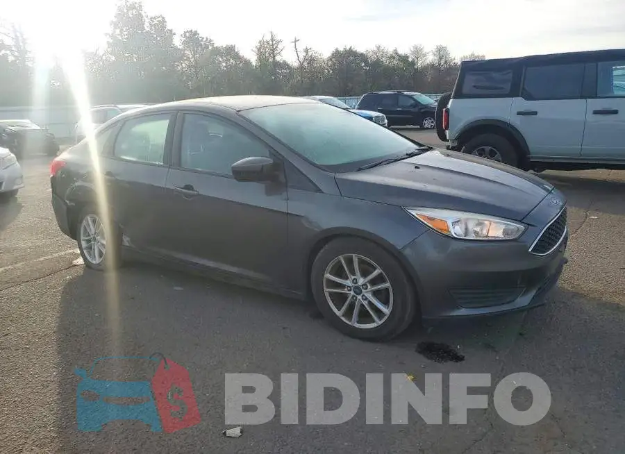 1FADP3F24HL326567 Photo# 4