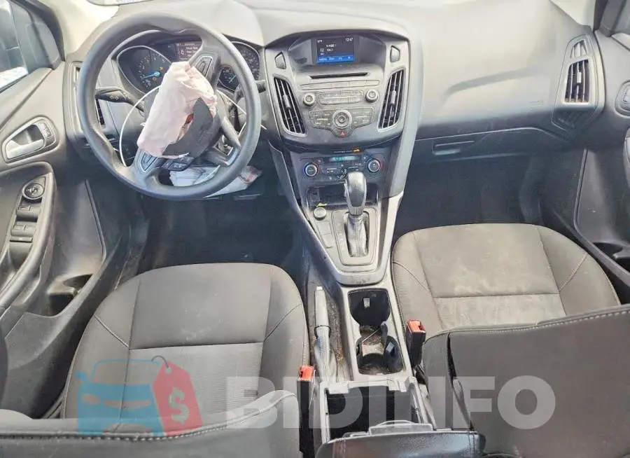 1FADP3FE2HL281803 Photo# 8