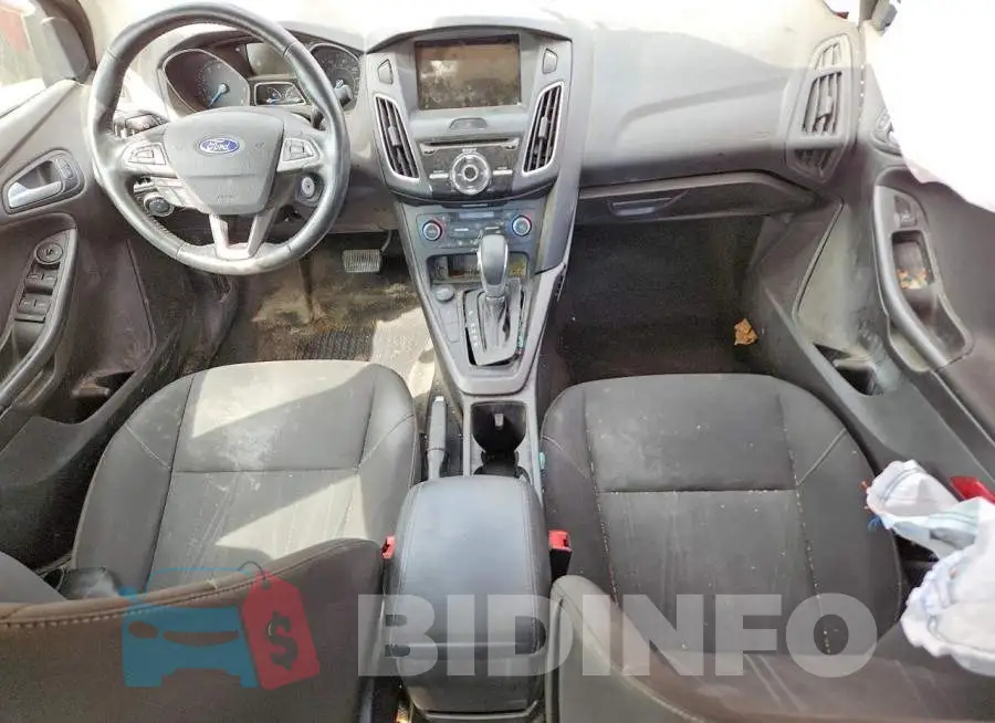 1FADP3H20JL239011 Photo# 8