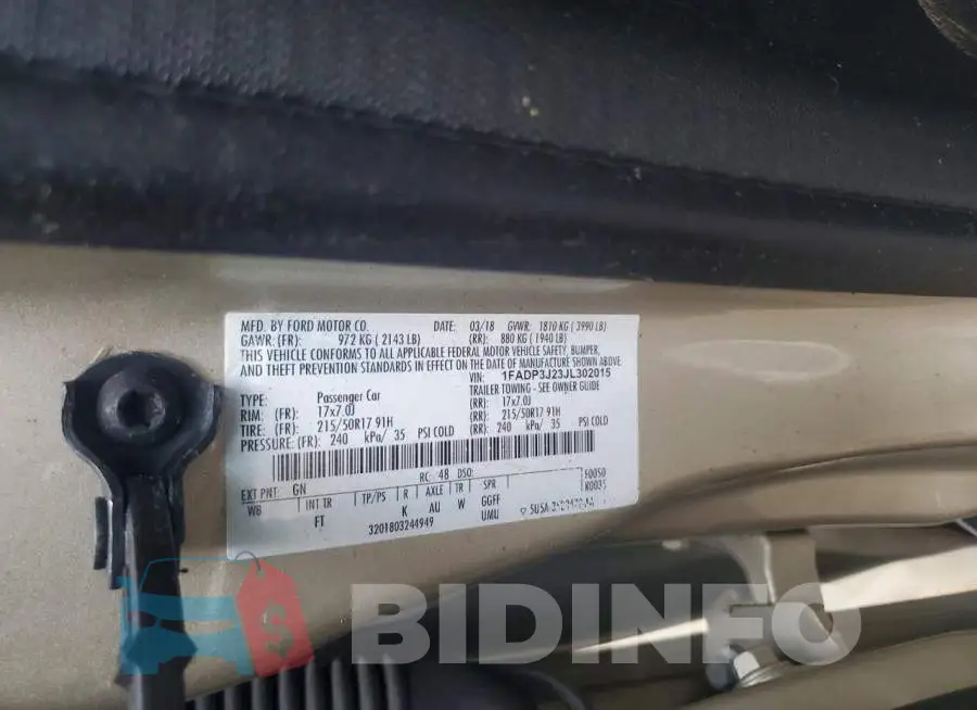 1FADP3J23JL302015 Photo# 13