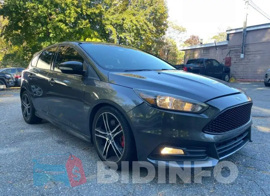 1FADP3L99JL213446 Photo# 1