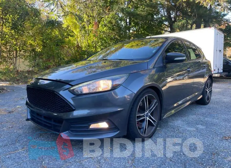 1FADP3L99JL213446 Photo# 2