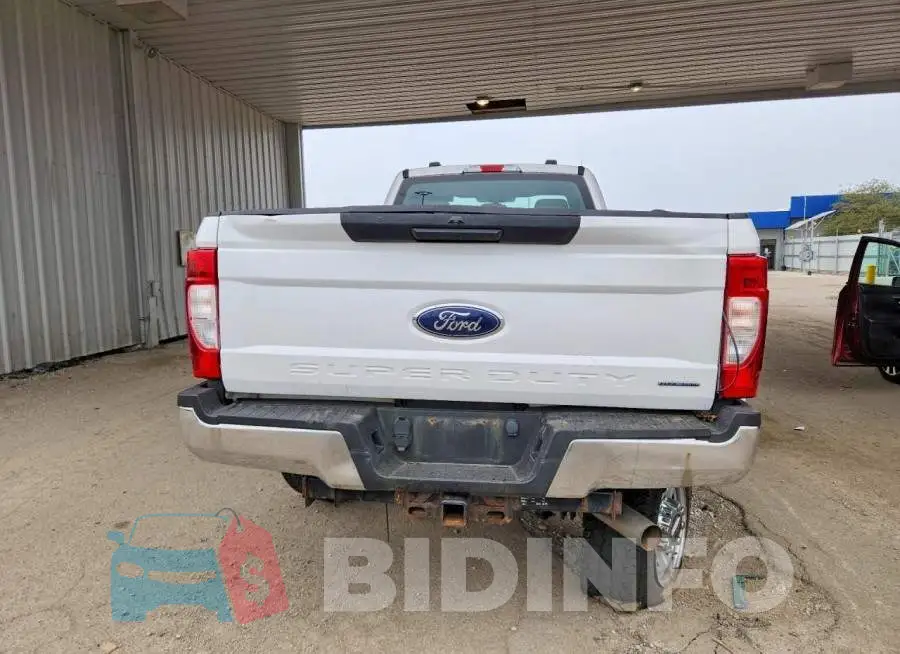 1FTBF2B62LEC72884 Photo# 6