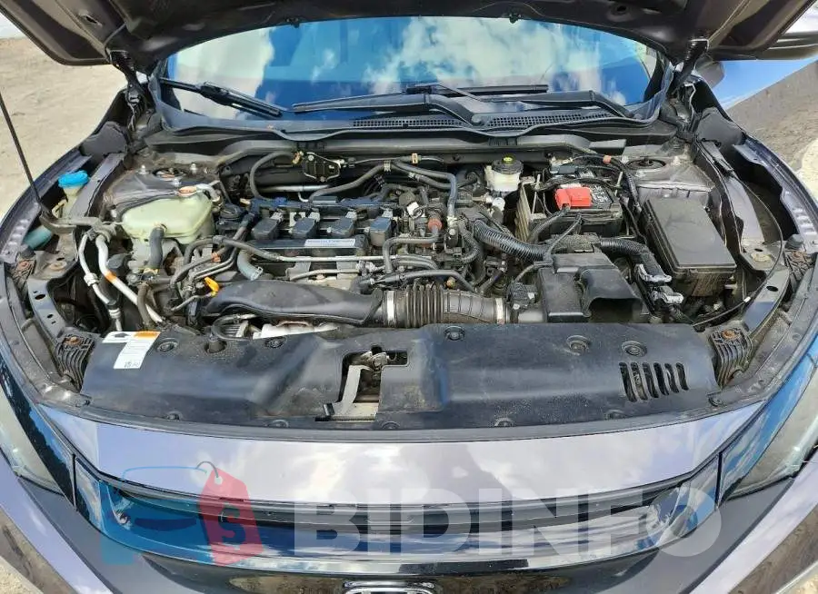 19XFC1F33KE215388 Photo# 11