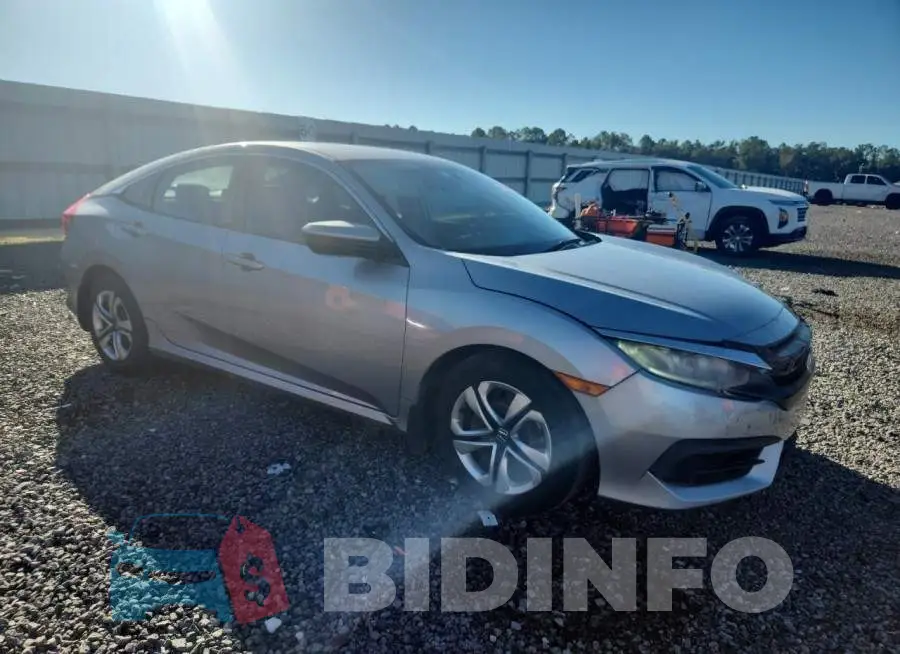 19XFC2F56HE013029 Photo# 4