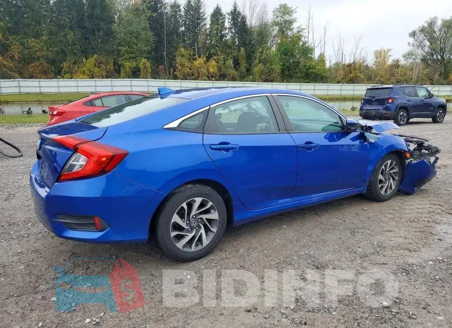 19XFC2F78HE218711 Photo# 3