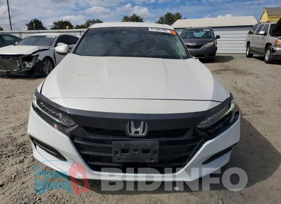 1HGCV1F16KA018246 Photo# 5