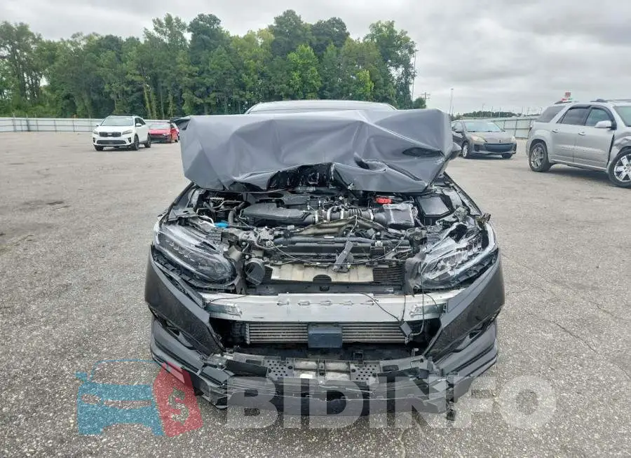 1HGCV2F32NA014772 Photo# 5