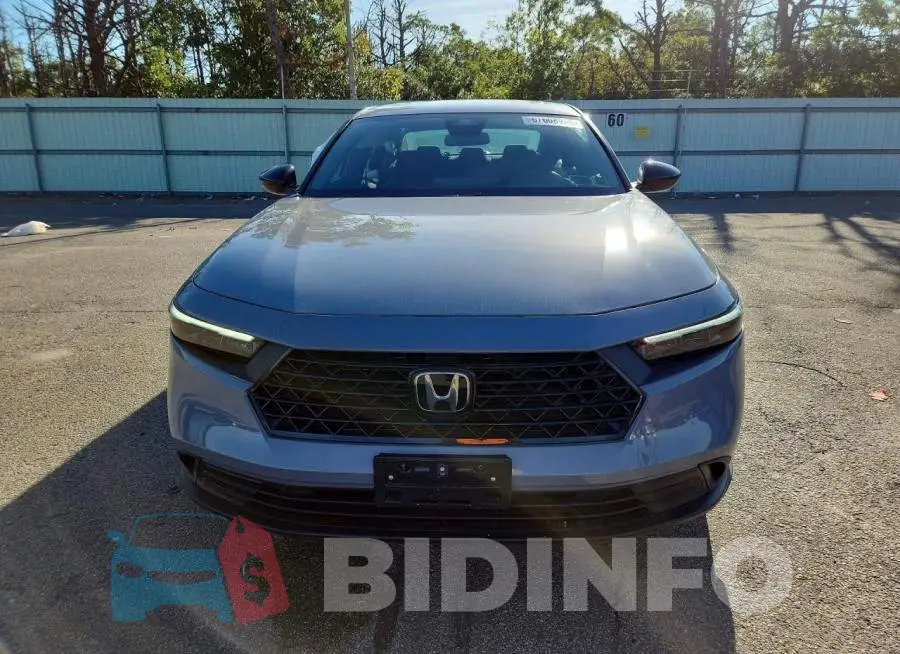 1HGCY2F57RA006522 Photo# 5