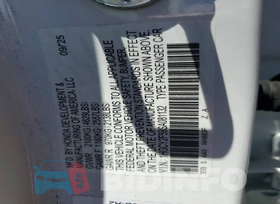 1HGCY2F59SA081132 Photo# 12