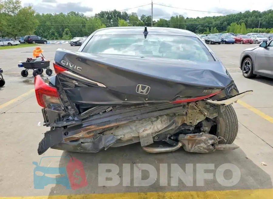 2HGFE2F25NH589941 Photo# 6