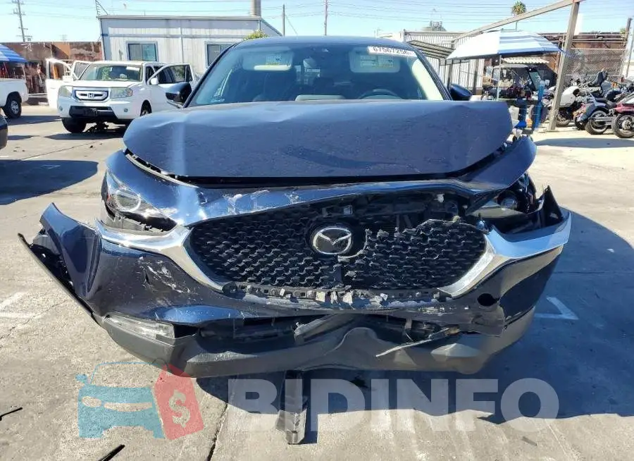 3MVDMBDL5LM108684 Photo# 5