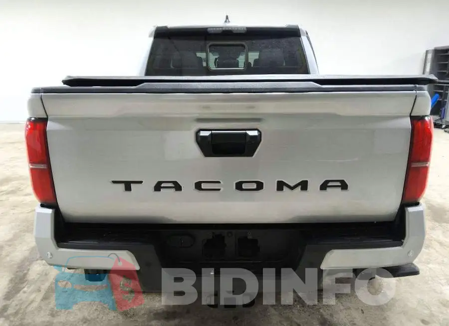3TMKB5FN4SM044019 Photo# 6