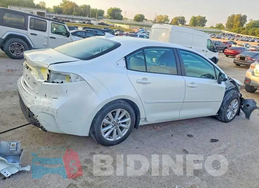 5YFB4MDE0RP219036 Photo# 3
