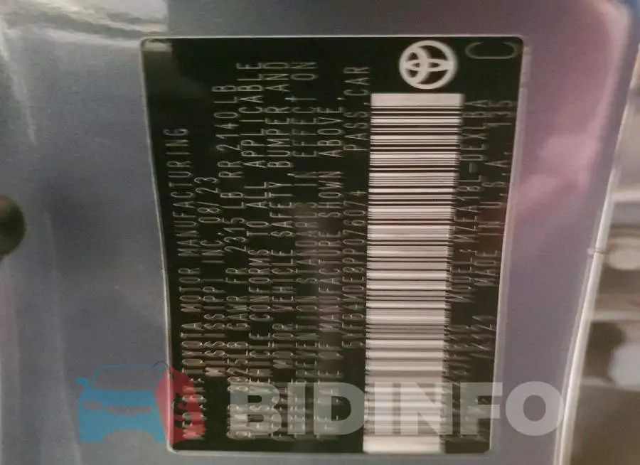5YFB4MDE8PP076074 Photo# 12