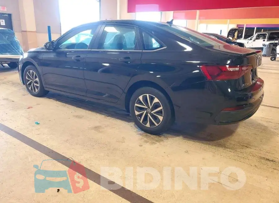 3VW5M7BU2RM010491 Photo# 2