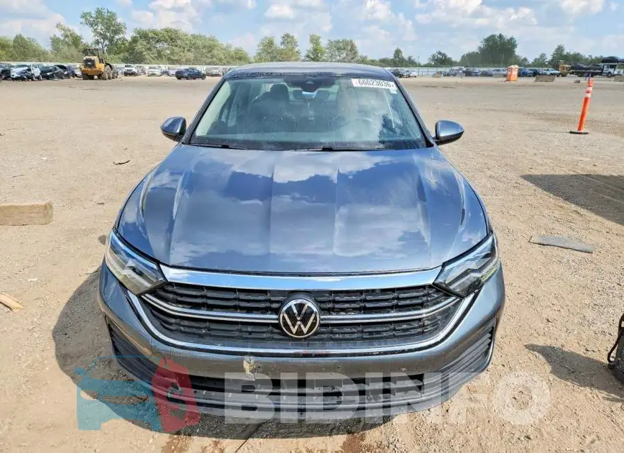3VW7M7BU7RM068542 Photo# 5