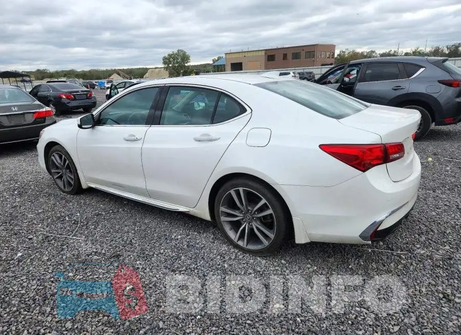 19UUB2F42KA010285 Photo# 2
