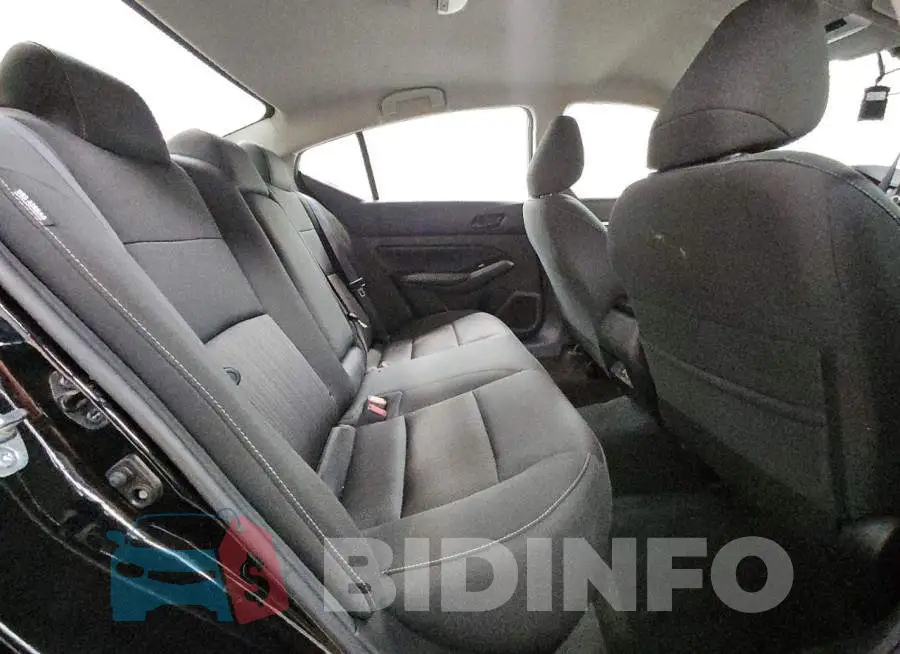 1N4BL4DVXPN393117 Photo# 10