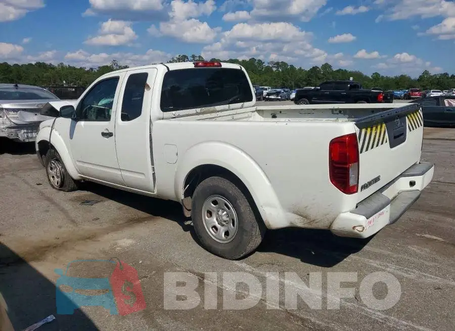 1N6BD0CT7HN747254 Photo# 2