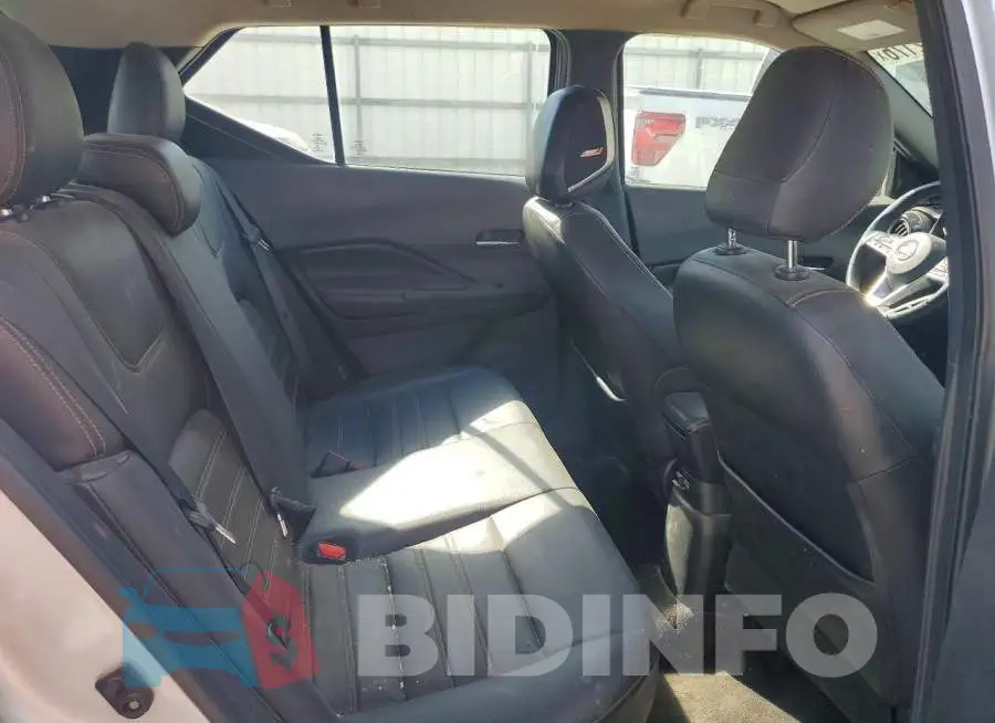 3N1CP5DV7LL508200 Photo# 10