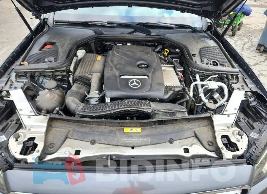 WDDZF4KB9JA444586 Photo# 11