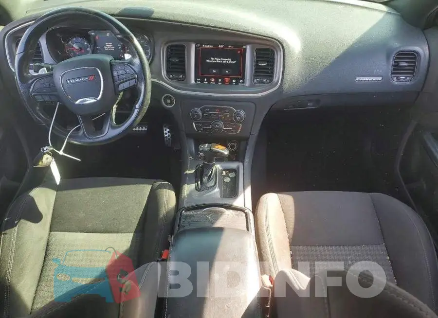 2C3CDXCT2KH722220 Photo# 8