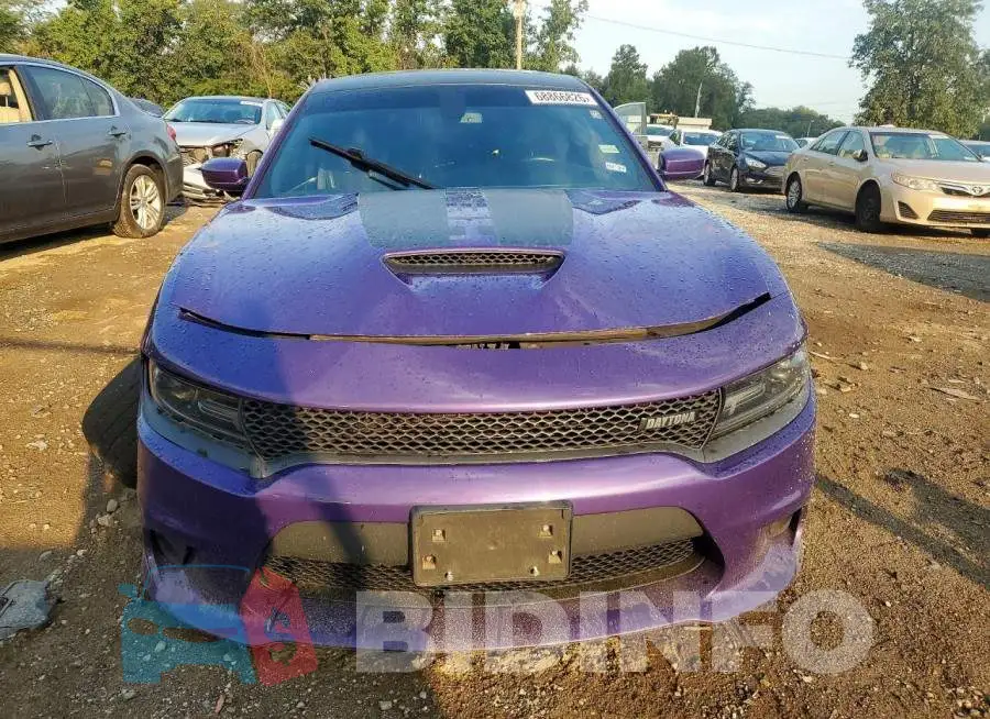 2C3CDXCT3KH635832 Photo# 5