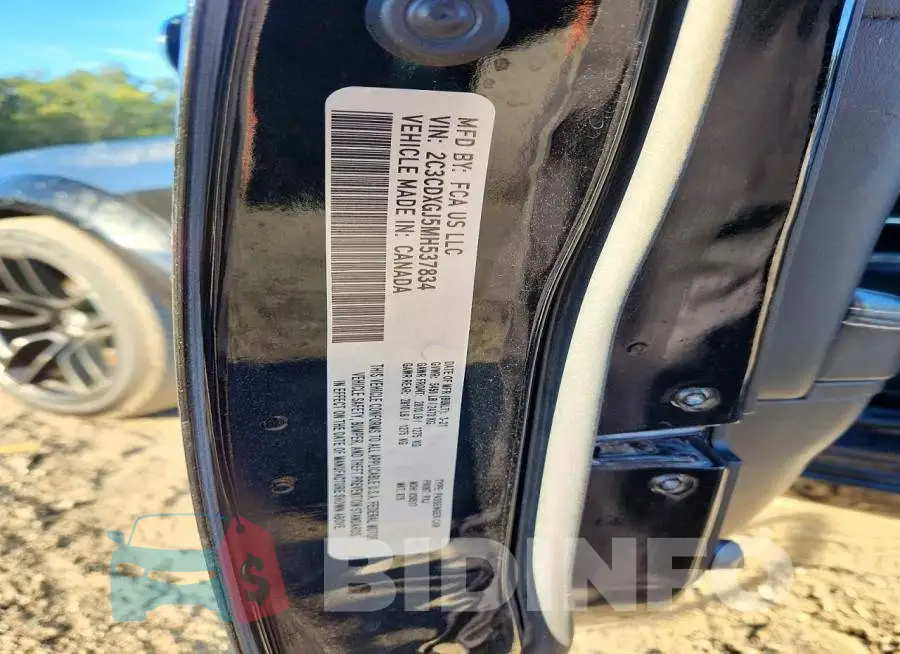 2C3CDXGJ5MH537834 Photo# 12