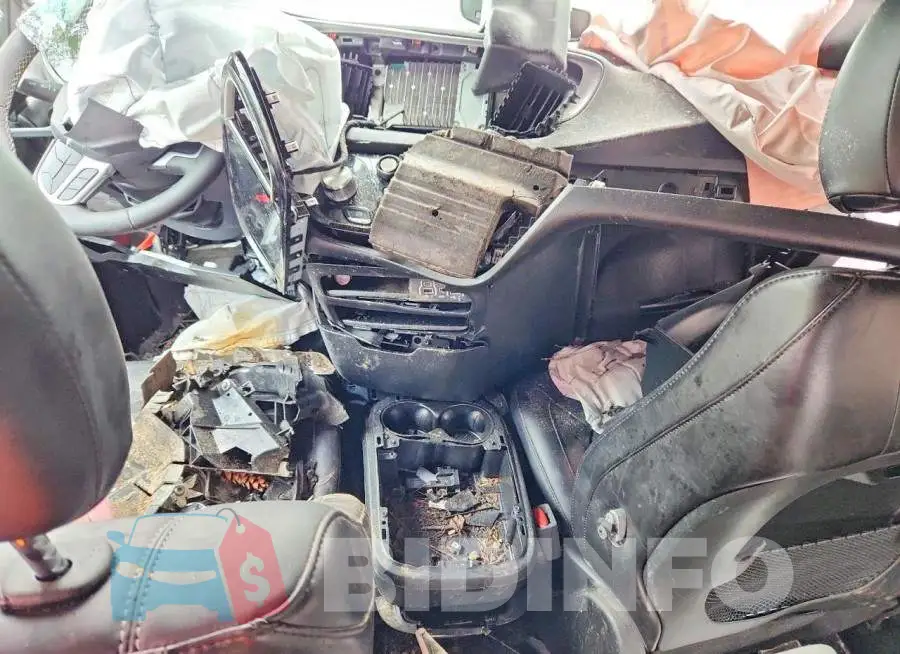 2C4RC1BG7SR541778 Photo# 8