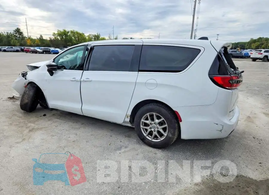 2C4RC1BG7SR541778 Photo# 2