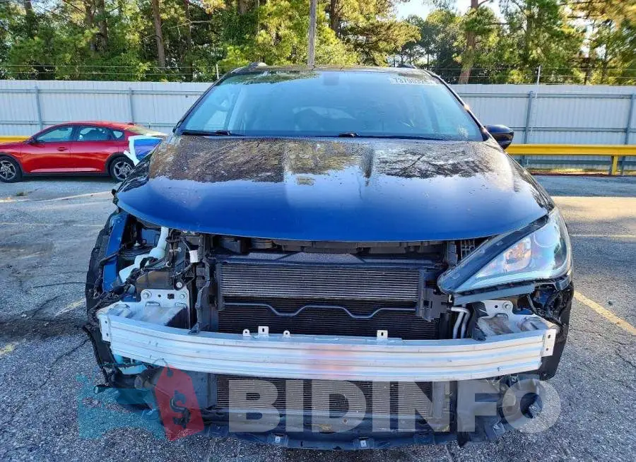 2C4RC1FG2JR129017 Photo# 5