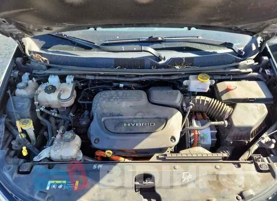 2C4RC1N79LR235081 Photo# 12
