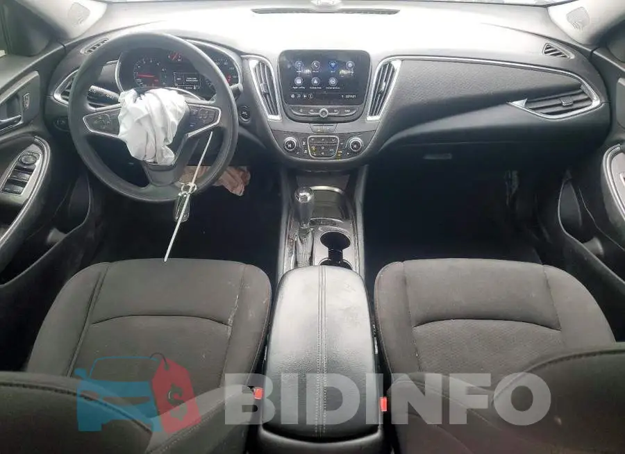 1G1ZD5ST4LF005535 Photo# 8