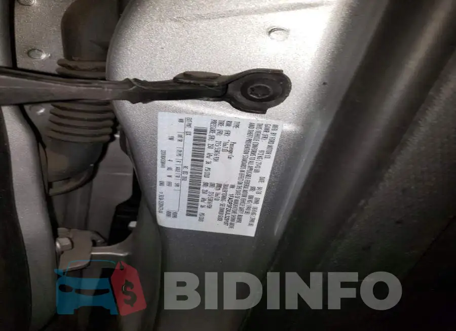 1FADP3F2XJL329107 Photo# 12