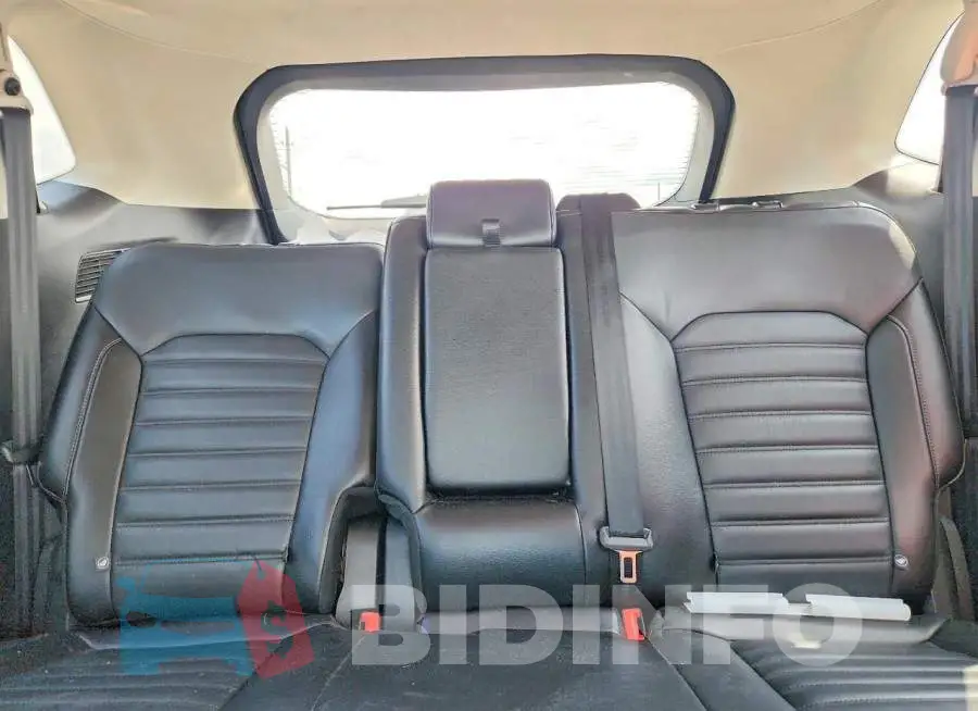 2FMPK4J82HBB26208 Photo# 10