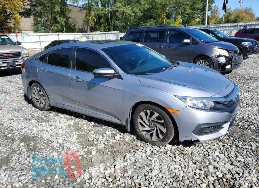 19XFC2F73HE012566 Photo# 4