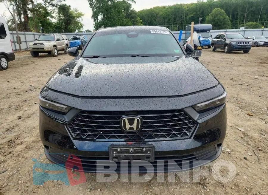 1HGCY2F52RA091897 Photo# 5