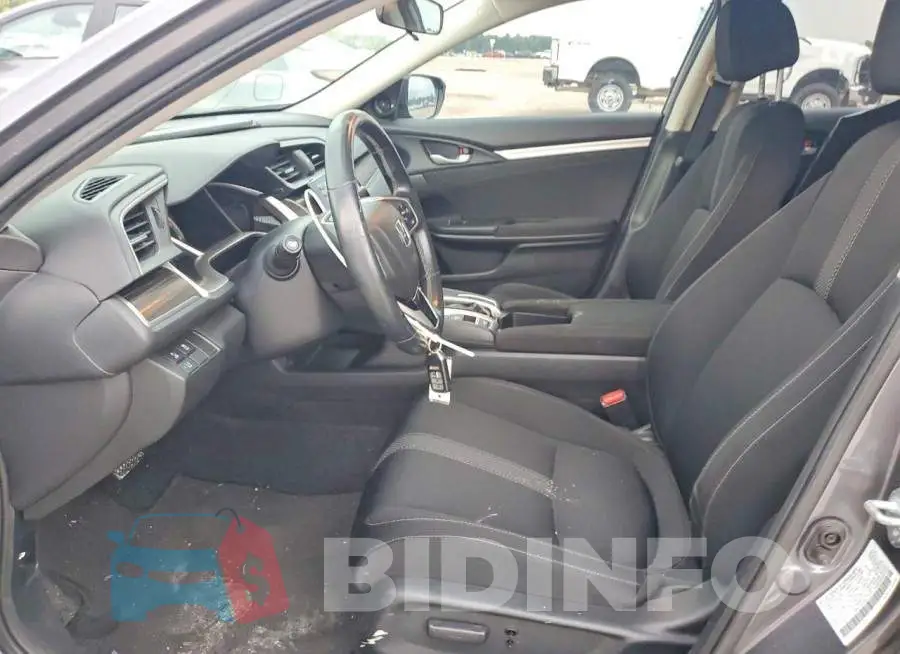 2HGFC1F37MH704109 Photo# 7