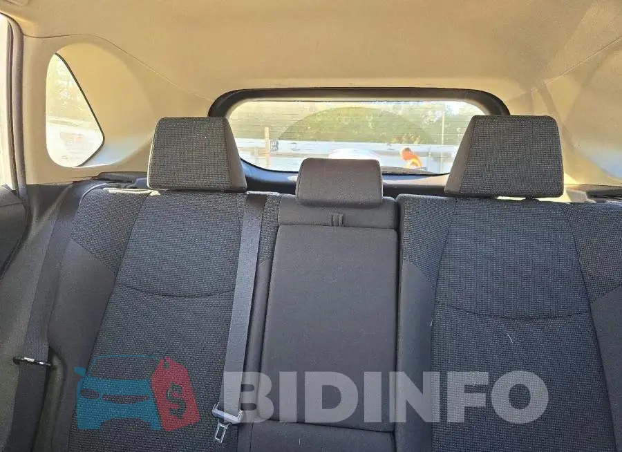 2T3K1RFV9PC229975 Photo# 10