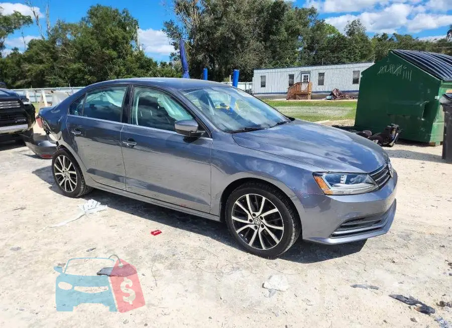 3VW2B7AJ0HM217718 Photo# 4