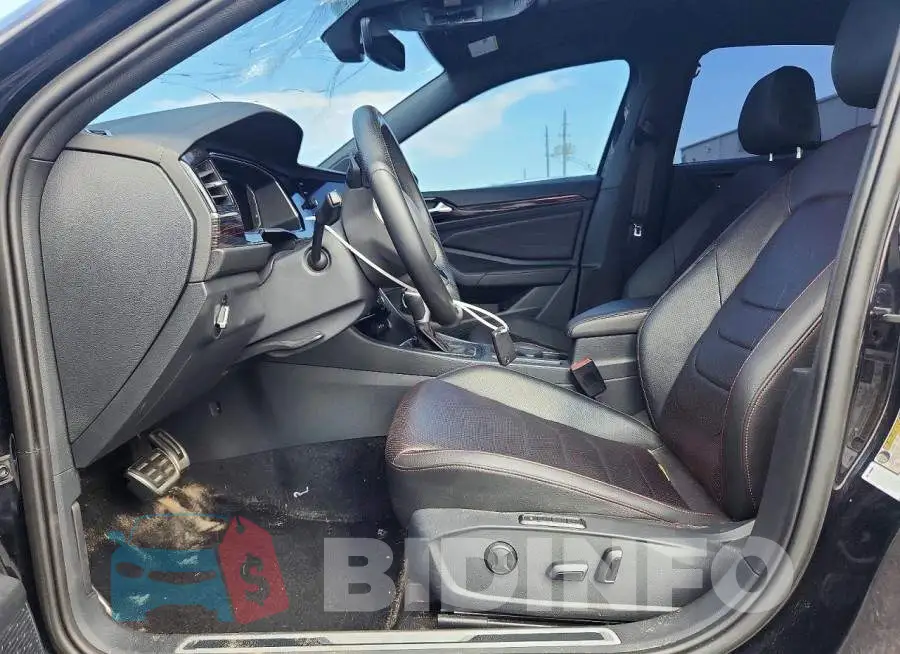 3VW2T7BU2PM055160 Photo# 7