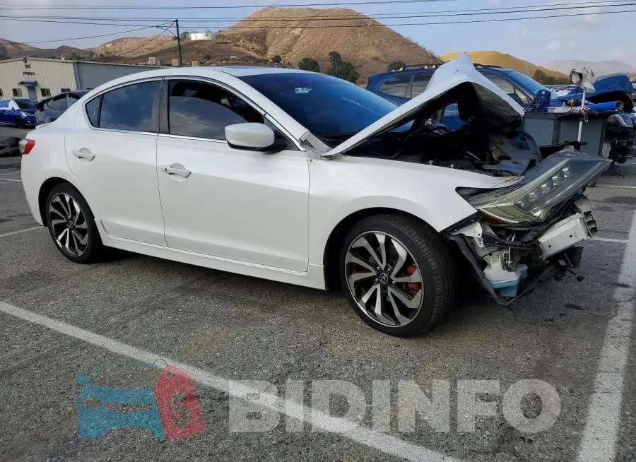 19UDE2F83HA003722 Photo# 4
