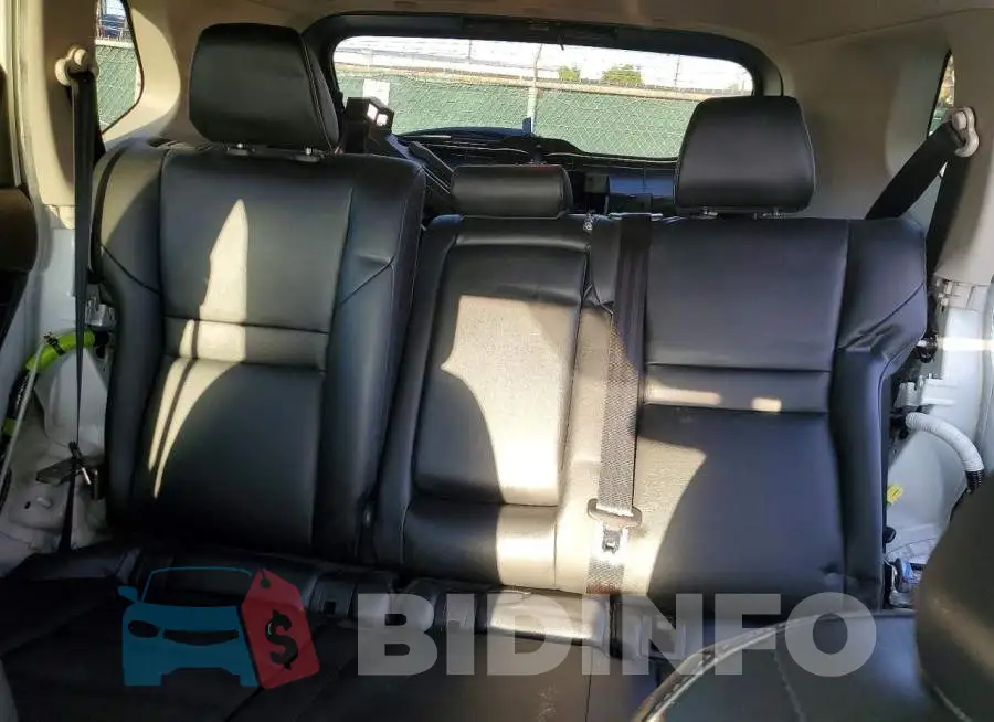 5N1BT3CB3PC803128 Photo# 10