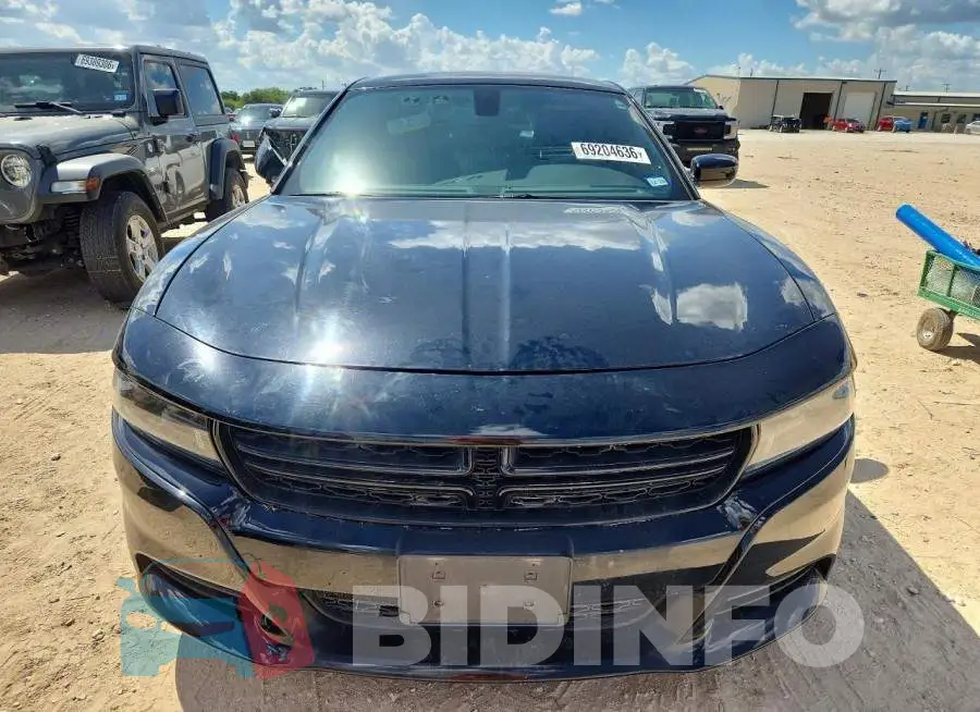 2C3CDXAT8PH534232 Photo# 5