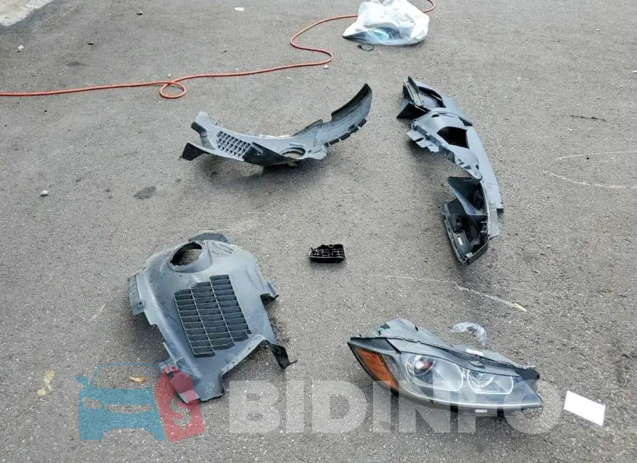 SADCJ2FX4KA355085 Photo# 12