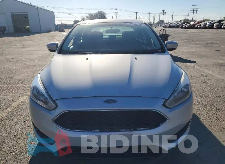 1FADP3FE9JL287362 Photo# 5