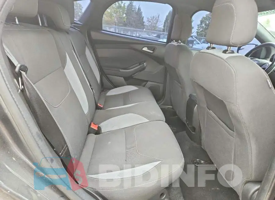 1FADP3L9XHL292832 Photo# 10