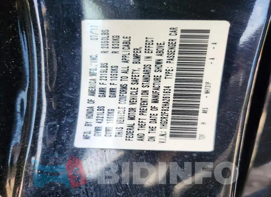 1HGCR2F82HA261634 Photo# 12