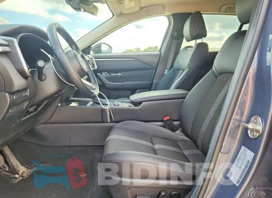 7MMVAABW2SN125369 Photo# 7